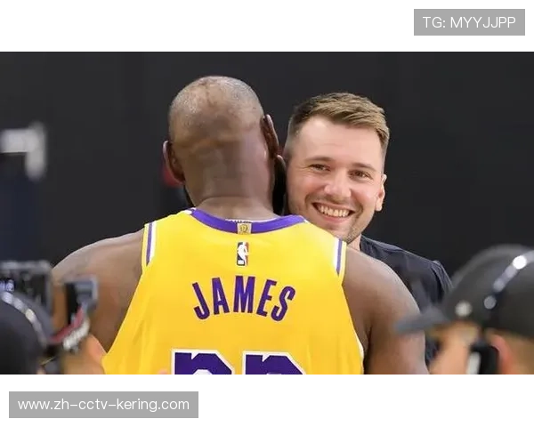 湖人逆转灰熊22分，詹姆斯东契奇末节合力翻盘